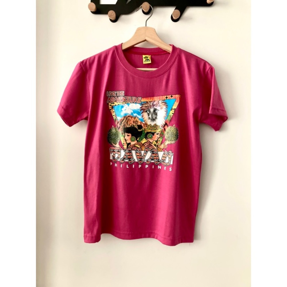 Nwot Philippines graphic t shirt